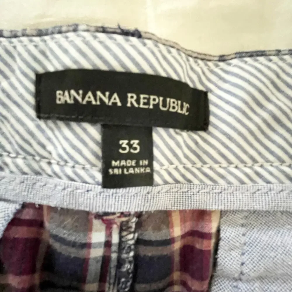 Banana Republic details brand